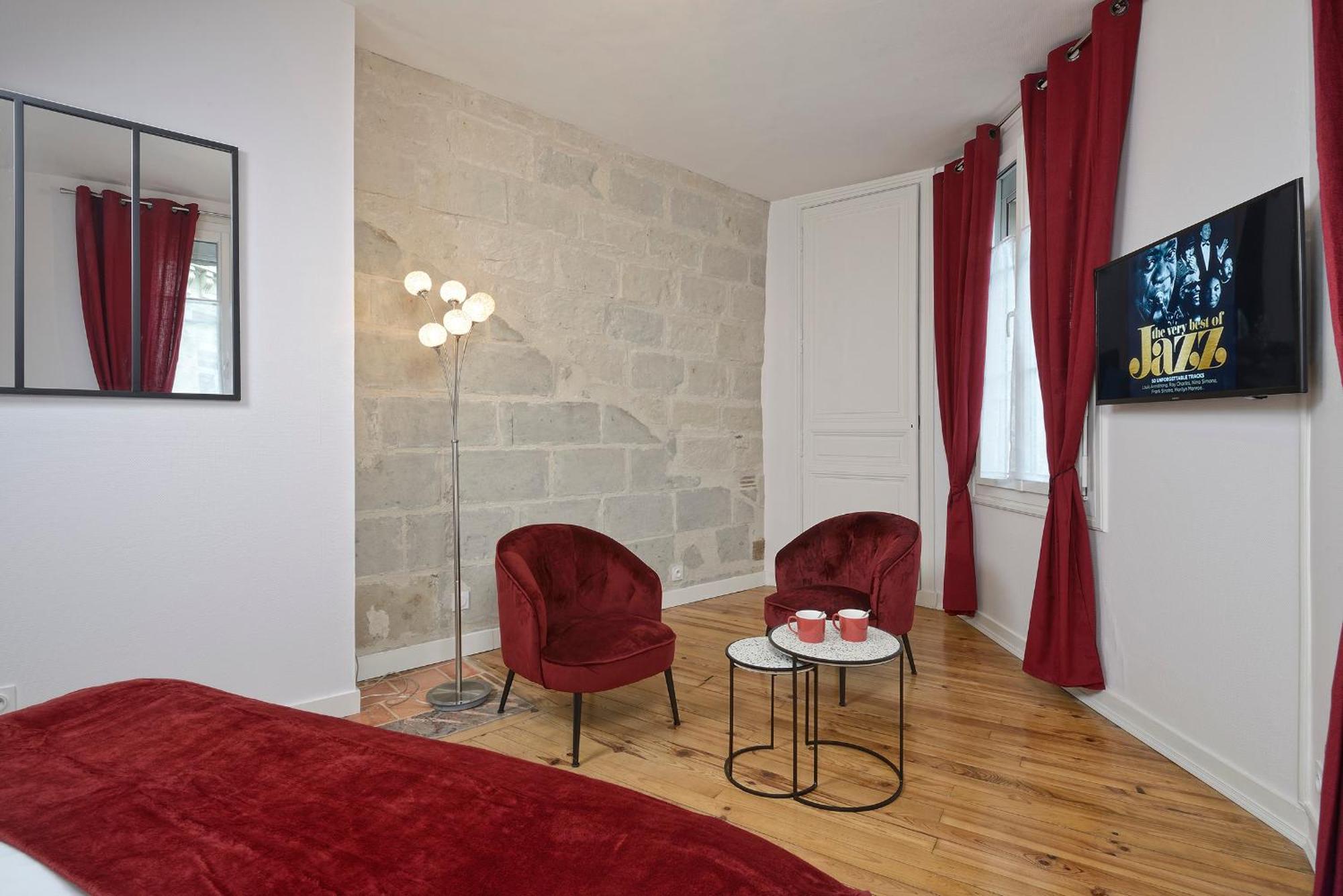 Hyper Centre Rue De La Roe